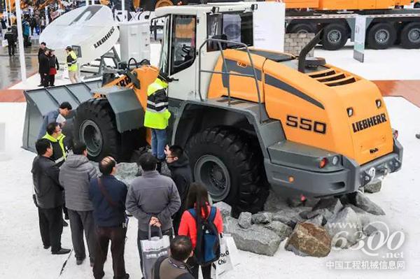 L 550亮相Bauma 2016 China